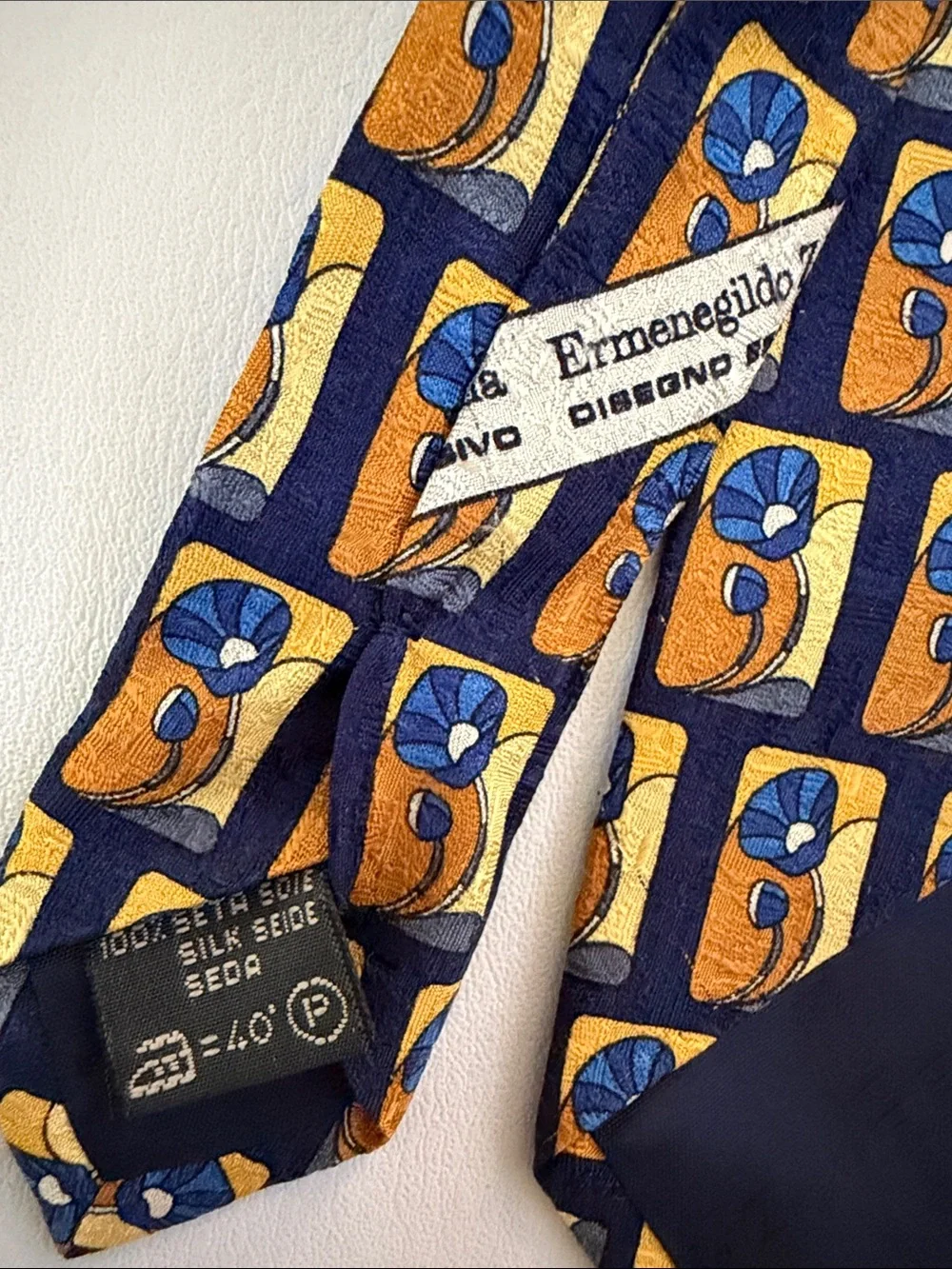 Ermenegildo Zegna Navy and Gold Patterned Silk Tie